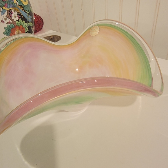 Elegant Multicolor Glass Art Bowl - Picture 2 of 5